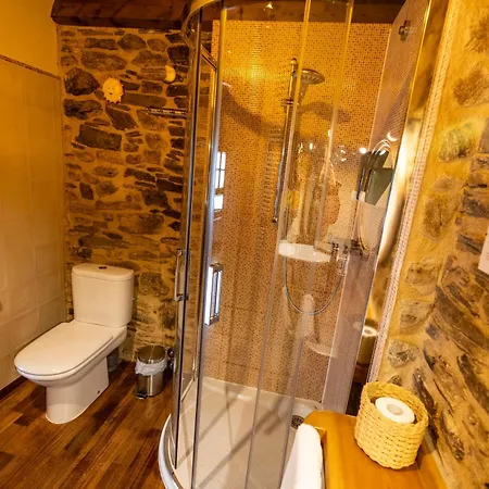 Casa Do Morcego Lantställe Valdoviño