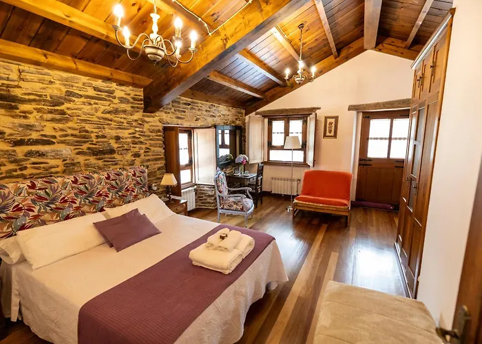 Casa Do Morcego Kır Evi *